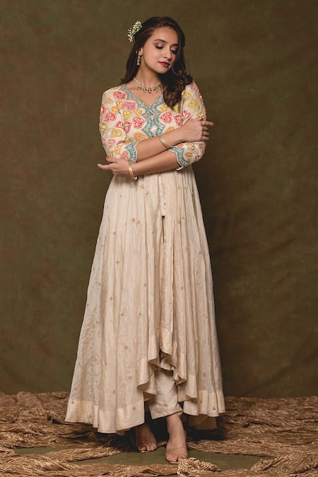 Shop_Surbhi Shah_Silver Pure Tissue Heart Scallop V Neck Embroidered Anarkali And Pant Set_Online_at_Aza_Fashions