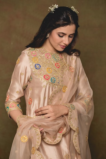 Surbhi Shah_Beige Organza, Spun Silk Sequin, Thread Round Embroidered Kurta Set_at_Aza_Fashions