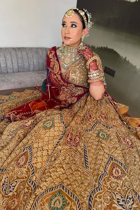 Mehar Brown Net Sequins, Tassels, Embroidery V-neck Dome Floral Bridal Lehenga Set Online at Aza Fashions Mehar_Brown Net Sequins, Tassels, Embroidery V-neck Dome Floral Bridal Lehenga Set _Online_at_Aza_Fashions