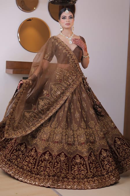 Buy_Mehar_Brown Silk, Organza Embroidery Sweetheart Neck Floral Dome Lehenga Set _Online_at_Aza_Fashions