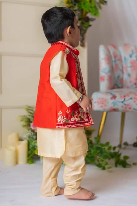 Buy_Lil Angels_Red Satin, Cotton Embroidery Floral Bundi And Kurta Set_Online_at_Aza_Fashions