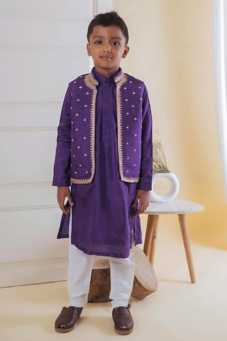 Lil Angels Floral Embroidered Bundi Kurta Set 