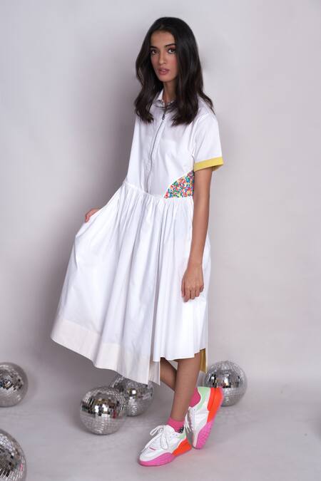Chillosophy_White Poplin Plain Shirt Collar Shakira Dress _Online_at_Aza_Fashions