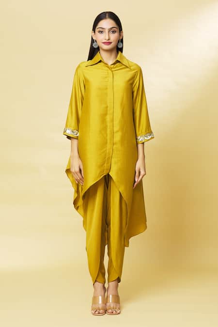 Aakaar_Yellow Cotton Silk Sequin Spread Collar Tunic And Draped Pant Set_Online_at_Aza_Fashions