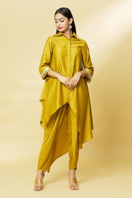 Buy_Aakaar_Yellow Cotton Silk Sequin Spread Collar Tunic And Draped Pant Set_Online_at_Aza_Fashions