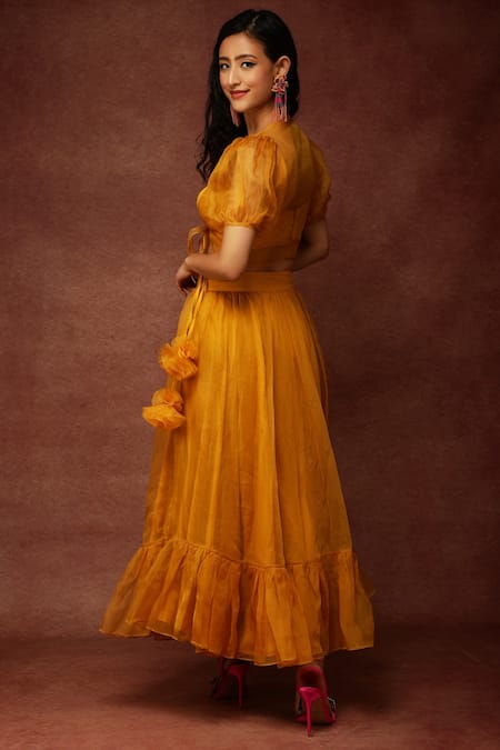 Ranng Label Puff Sleeves Top & Lehenga Set 