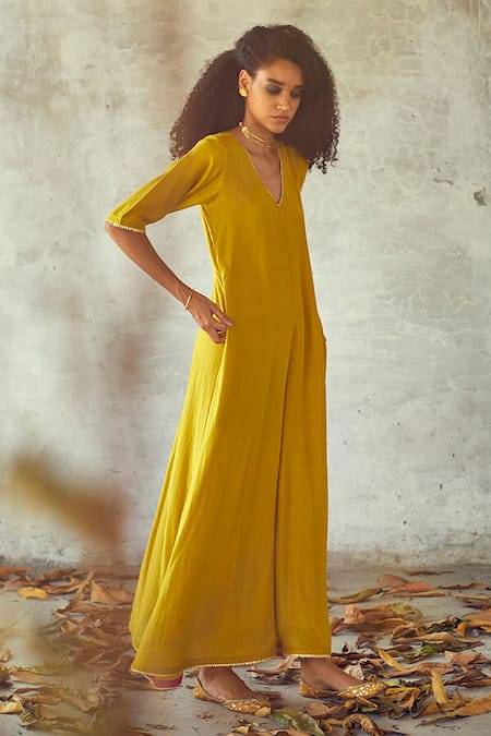 Kharakapas Yellow Cotton Silk Plain V Neck Jumpsuit Online at Aza Fashions Kharakapas_Yellow Cotton Silk Plain V Neck Jumpsuit _Online_at_Aza_Fashions