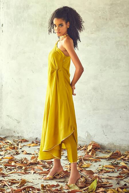 Buy Kharakapas Yellow Cotton Silk Plain Asymmetric One Shoulder Kurta And Pant Set Online at Aza Fashions Buy_Kharakapas_Yellow Cotton Silk Plain Asymmetric One Shoulder Kurta And Pant Set _Online_at_Aza_Fashions