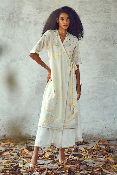 Kharakapas White Floral V Neck Print Wrap Kurta And Palazzo Set