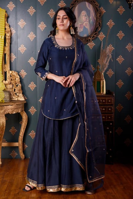 Abbaran_Blue Cotton Silk And Organza Thread & Gota Patti Square Neck Kurta Gharara Set _Online_at_Aza_Fashions
