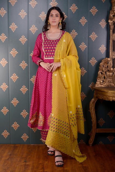 Abbaran Banarasi Chanderi Anarkali Set 