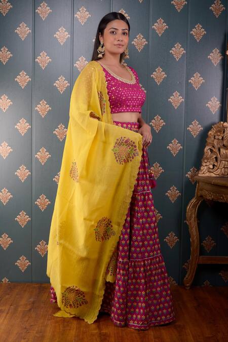 Shop_Abbaran_Pink Blouse Banarasi Chanderi And Dupatta Chanderi, Lehenga Cotton Silk Set _Online_at_Aza_Fashions