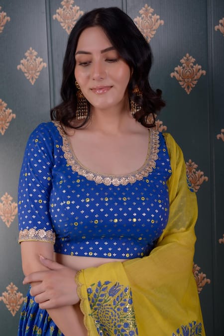 Abbaran_Blue Blouse Banarasi Chanderi And Dupatta Chanderi, Lehenga Cotton Silk Set _at_Aza_Fashions