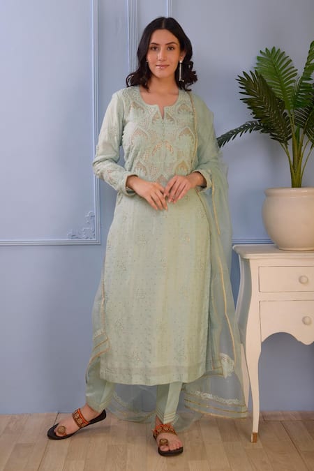 Abbaran Green Kurta- Silkpant- Satindupatta- Organza Lucknowi Silk Set 