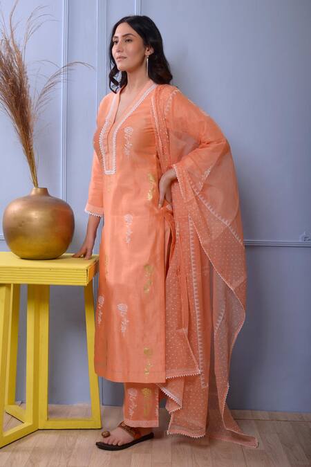 Buy_Abbaran_Peach Kurta And Dupatta Chanderipalazzo- Cotton Satin Foil Chanderi Palazzo Set _Online_at_Aza_Fashions
