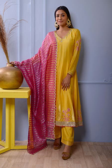 Abbaran Yellow Anarkali- Silkpalazzo- Satindupatta- Banarasi Silk Set 
