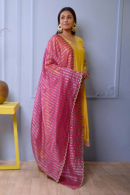 Abbaran Yellow Anarkali- Silkpalazzo- Satindupatta- Banarasi Silk Set Online at Aza Fashions Abbaran_Yellow Anarkali- Silkpalazzo- Satindupatta- Banarasi Silk Set _Online_at_Aza_Fashions