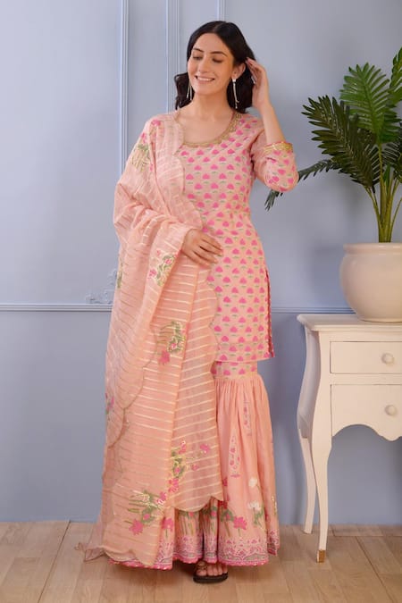 Abbaran Pink Foil , Hand Block Scoop Neck Floral Kurta Gharara Set 