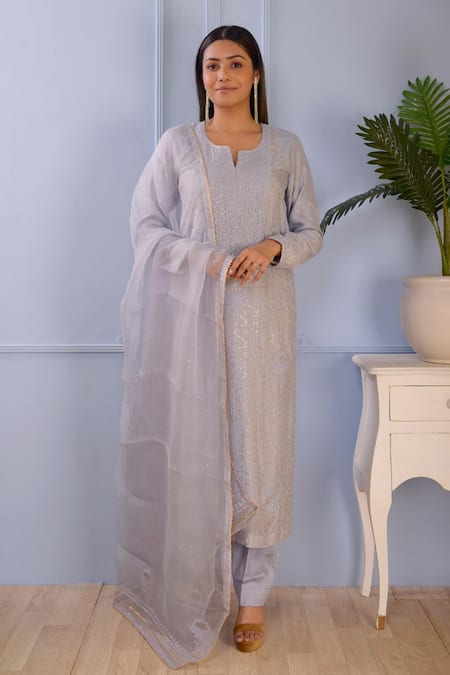 Abbaran Blue Kurta- Silk Pant- Satindupatta- Organza Lucknowi Set 
