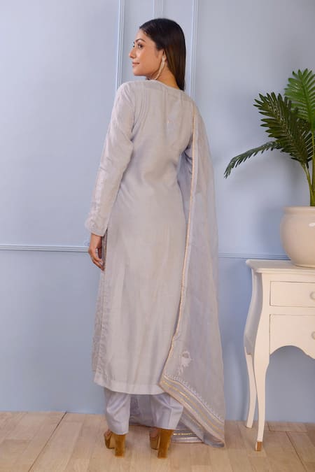 Shop_Abbaran_Blue Kurta- Silk Pant- Satindupatta- Organza Lucknowi Set _at_Aza_Fashions