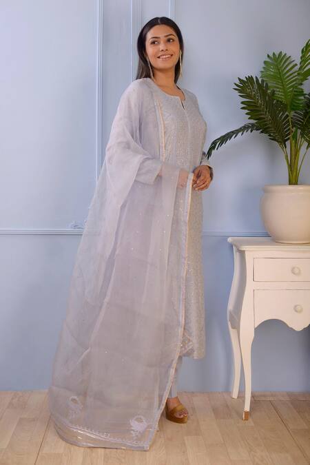 Abbaran_Blue Kurta- Silk Pant- Satindupatta- Organza Lucknowi Set _Online_at_Aza_Fashions