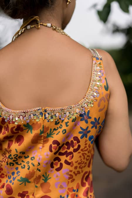 Buy_Payal & Zinal_Yellow Imported Satin Printed Abstract Scoop Neck Kurta Set _Online_at_Aza_Fashions