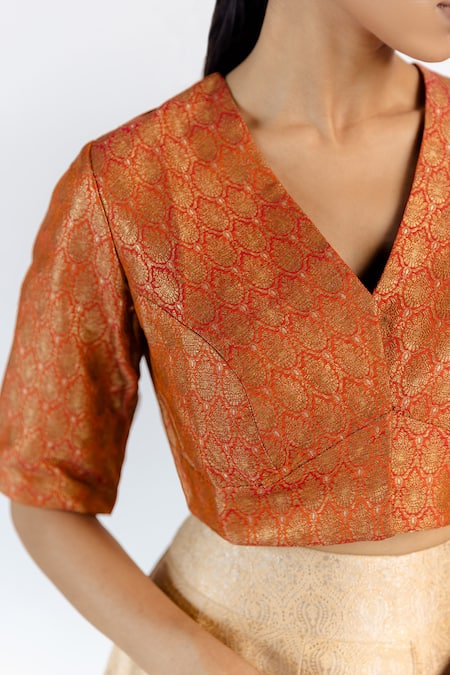 Buy Peach Embroidered Chikankari V Neck Lehenga Set For Women by Romaa  Online at Aza Fashions.