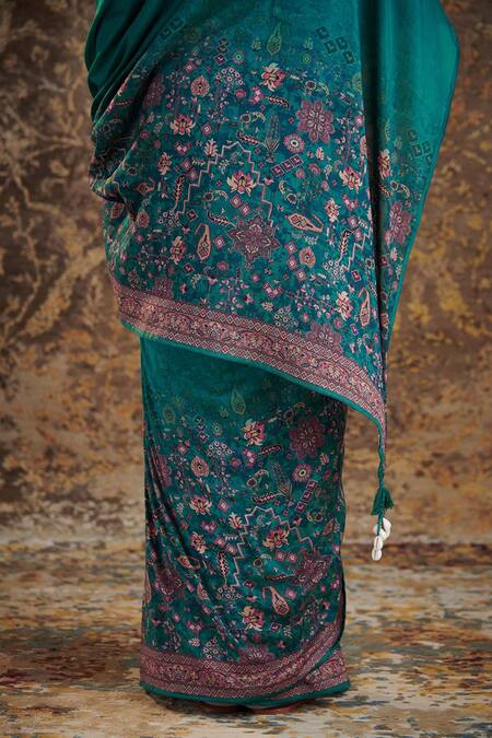 Impressive Peach Linen Silk Saree With Groovy Blouse Piece -