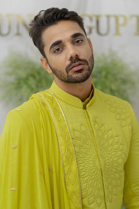Runit Gupta_Green , Silk Quilted Yuvaan Sherwani Set _at_Aza_Fashions