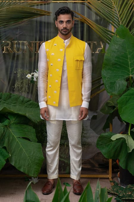 Buy Runit Gupta Yellow Cotton Lotus Embroidered Bundi Online at Aza Fashions Buy_Runit Gupta_Yellow Cotton Lotus Embroidered Bundi _Online_at_Aza_Fashions