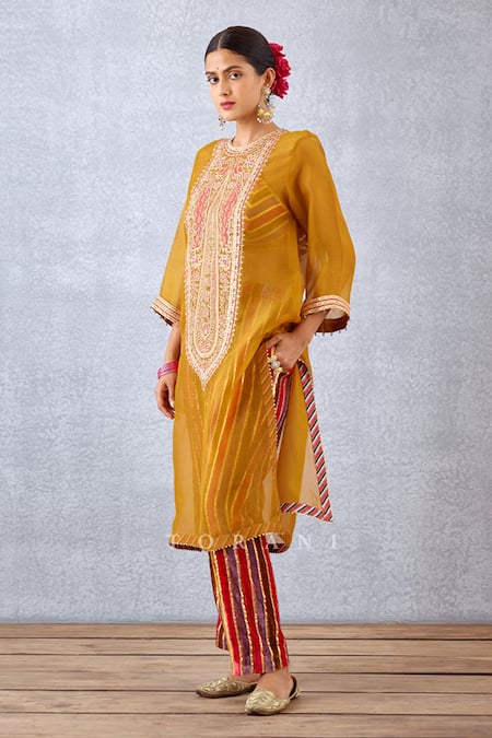 Torani_Yellow Inner And Pant Velvet & Kurta Aftaabi Revathi Sheer & Set _at_Aza_Fashions