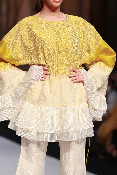 Leela By A Green Pure Chanderi Silk Block Print Round Nayaab Kurta And Pant Set at Aza Fashions Leela By A_Green Pure Chanderi Silk Block Print Round Nayaab Kurta And Pant Set _at_Aza_Fashions