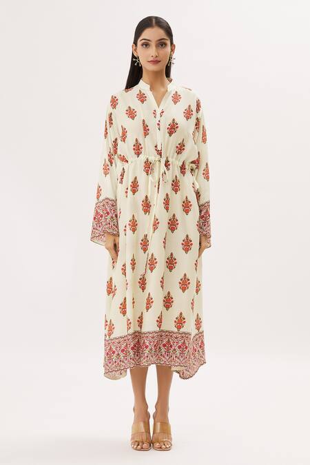 Buy Peenacolada Cream Cotton Silk Floral Mandarin Collar Print Kaftan Online at Aza Fashions Buy_Peenacolada_Cream Cotton Silk Floral Mandarin Collar Print Kaftan _Online_at_Aza_Fashions