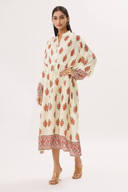 Shop Peenacolada Cream Cotton Silk Floral Mandarin Collar Print Kaftan Online at Aza Fashions Shop_Peenacolada_Cream Cotton Silk Floral Mandarin Collar Print Kaftan _Online_at_Aza_Fashions