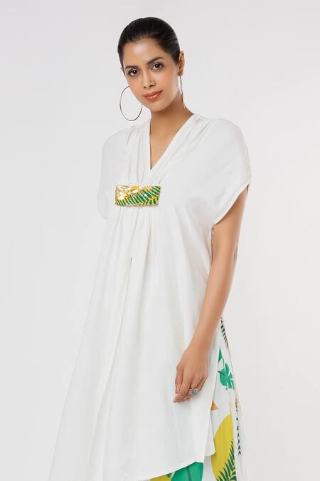 Leela By A White Tencel Modal Twill Tropical Print V Neck Asymmetric Kaftan And Pant Set Online at Aza Fashions Leela By A_White Tencel Modal Twill Tropical Print V Neck Asymmetric Kaftan And Pant Set _Online_at_Aza_Fashions