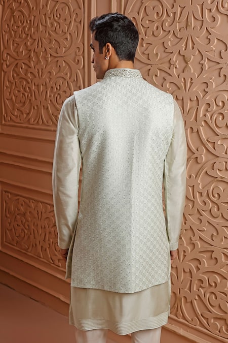 Vanshik Chanderi Embroidered Bundi & Kurta Set 