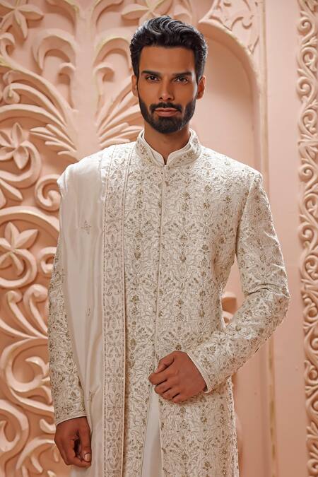 Vanshik_Cream Dupatta Georgette, Kurta And Churidar Crepe Silk, Floral Embroidered Set _Online_at_Aza_Fashions