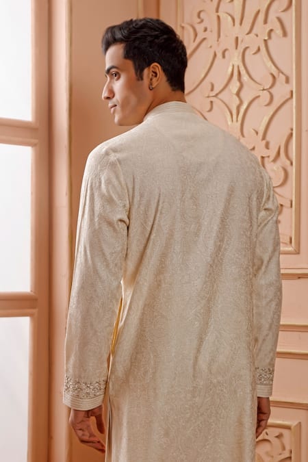 Vanshik Floral Embroidered Kurta Set 