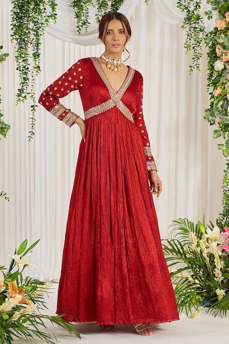 Buy Nidhika Shekhar Red Crinkle Silk Crepe Organza Laal Karwa Embroidered Anarkali With Dupatta Online at Aza Fashions Buy_Nidhika Shekhar_Red Crinkle Silk Crepe Organza Laal Karwa Embroidered Anarkali With Dupatta _Online_at_Aza_Fashions