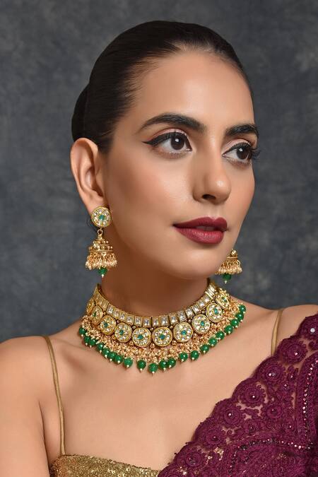Swabhimann_Gold Plated Stones, Diamonds Geometric Kundan Necklace Set _Online_at_Aza_Fashions