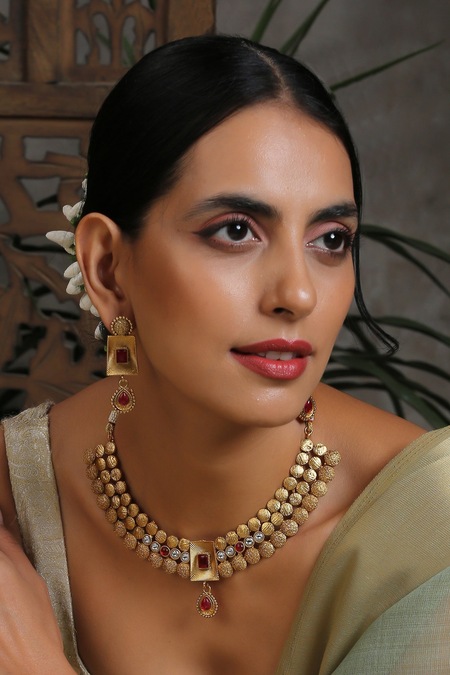 Swabhimann_Gold Plated Carved Necklace Set _Online_at_Aza_Fashions