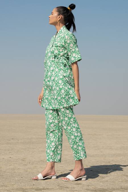 Marche_Green Cotton Printed Floral V Neck Kimono And Pant Set_Online_at_Aza_Fashions