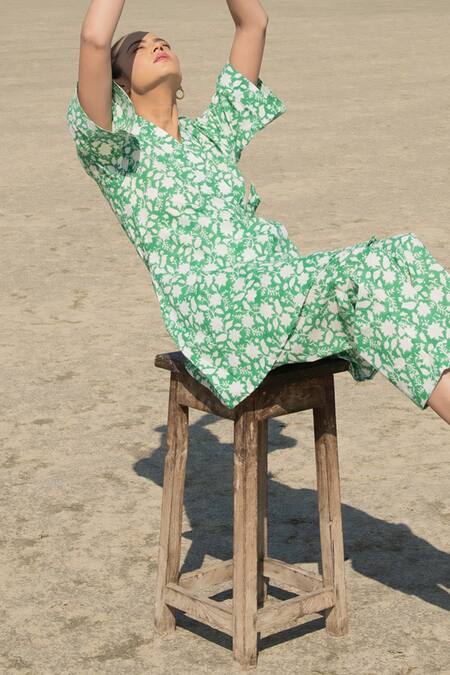 Marche_Green Cotton Printed Floral V Neck Kimono And Pant Set_at_Aza_Fashions