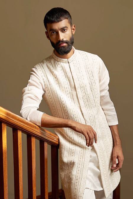 Contrast By Parth_Off White Chikankari Georgette Floral Embroidered Sherwani Set_Online_at_Aza_Fashions