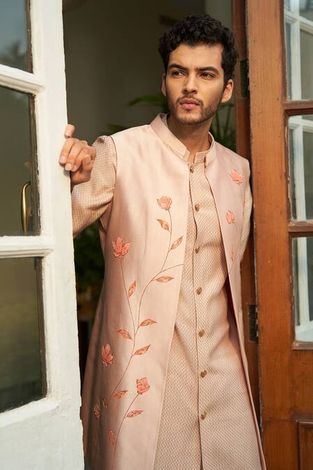 Contrast By Parth Peach Pure Silk Floral Embroidered Jacket And Kurta Set Online at Aza Fashions Contrast By Parth_Peach Pure Silk Floral Embroidered Jacket And Kurta Set _Online_at_Aza_Fashions