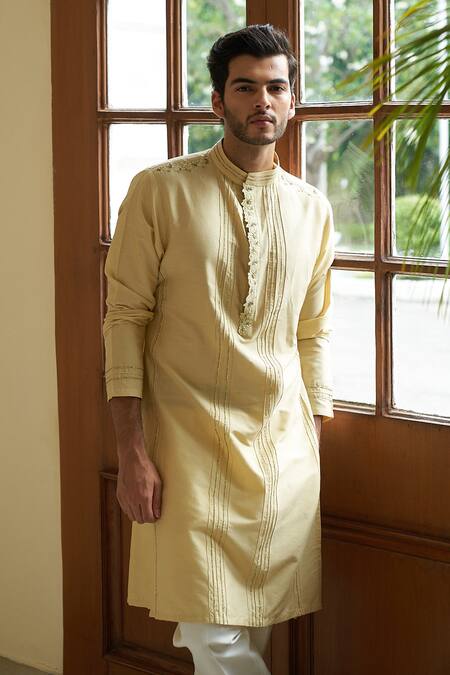 Shop Contrast By Parth Cream Cotton Silk Floral Embroidered Kurta Set at Aza Fashions Shop_Contrast By Parth_Cream Cotton Silk Floral Embroidered Kurta Set _at_Aza_Fashions