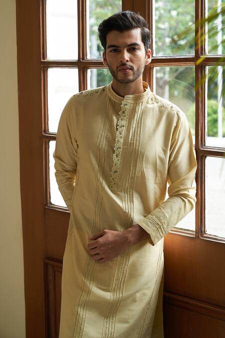 Contrast By Parth Cream Cotton Silk Floral Embroidered Kurta Set Online at Aza Fashions Contrast By Parth_Cream Cotton Silk Floral Embroidered Kurta Set _Online_at_Aza_Fashions