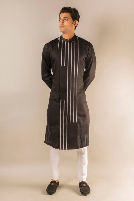 Aashiana Embroidered Kurta & Pant Set 