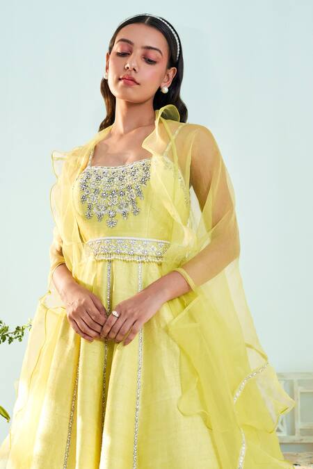 Buy_Mani Bhatia_Yellow Raw Silk, Organza, Lining Shantoon Ivy Embroidered Anarkali With Dupatta _Online_at_Aza_Fashions