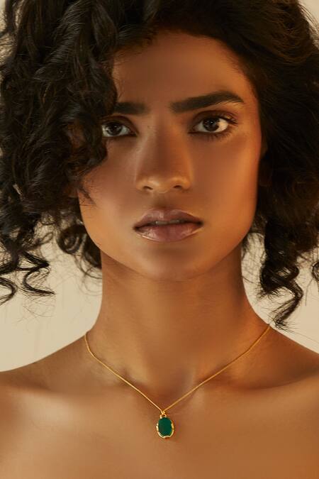 Kharakapas Gold Plated Stone Jade Pendant With Vine Chain Online at Aza Fashions Kharakapas_Gold Plated Stone Jade Pendant With Vine Chain_Online_at_Aza_Fashions